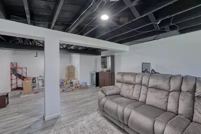 12616 W Park Ave, New Berlin, WI 53151 - Photo 26