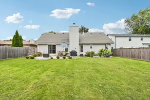 5809 83rd St, Kenosha, WI 53142 - Photo 2