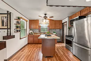 822 S 56th St, West Allis, WI 53214 - Photo 8