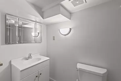 822 S 56th St, West Allis, WI 53214 - Photo 20