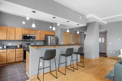 741 N Milwaukee St #302, Milwaukee, WI 53202 - Photo 8