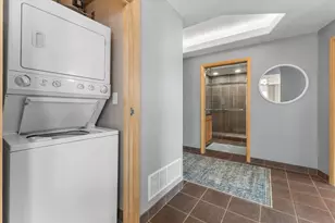 741 N Milwaukee St, Milwaukee, WI 53202 - Photo 12