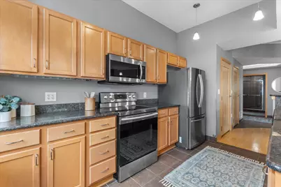 741 N Milwaukee St #302, Milwaukee, WI 53202 - Photo 16
