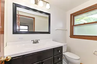 4930 Saxony Ln, Greendale, WI 53129 - Photo 40