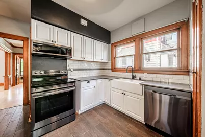 1574 S 79th St, West Allis, WI 53214 - Photo 18