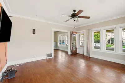 401 S 3rd St, Watertown, WI 53094 - Photo 6