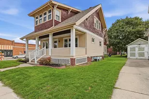 401 S 3rd St, Watertown, WI 53094 - Photo 2