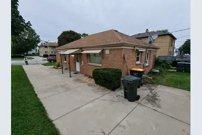 2170 S 80th St, West Allis, WI 53219 - Photo 22