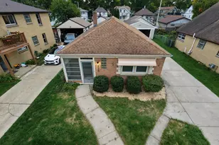 2170 S 80th St, West Allis, WI 53219 - Photo 1