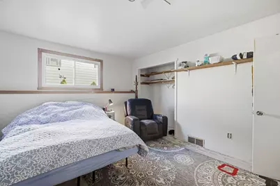 1336 S 92nd St, West Allis, WI 53214 - Photo 26