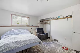 1336 S 92nd St, West Allis, WI 53214 - Photo 26
