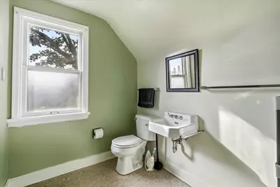2453 N 66th St, Wauwatosa, WI 53213 - Photo 24