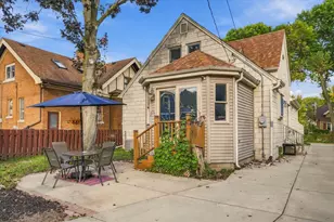 2453 N 66th St, Wauwatosa, WI 53213 - Photo 34