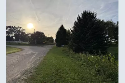 N7105  Hillside Dr, Concord, WI 53094 - Photo 8