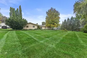 S77W22250 Eleanor St, Vernon, WI 53150 - Photo 38