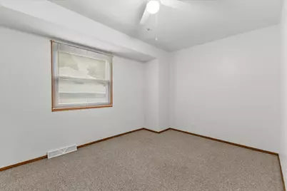 S77W22250  Eleanor St, Vernon, WI 53150 - Photo 14