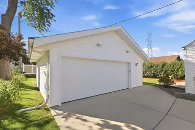 6165 S Elaine Ave, Cudahy, WI 53110 - Photo 22