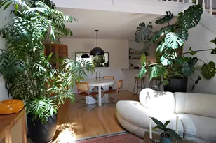 1112 E Lyon St, Milwaukee, WI 53202 - Photo 4
