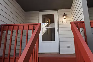 1112 E Lyon St, Milwaukee, WI 53202 - Photo 30