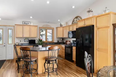 W5415  Timbercreek Trl #10, Medary, WI 54601 - Photo 4