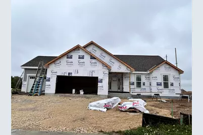 302  Bayberry Ln, Grafton, WI 53024 - Photo 6