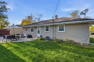 N85W15153 Mac Arthur Dr, Menomonee Falls, WI 53051 - Photo 28