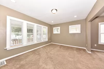 2543 N 37th St, Milwaukee, WI 53210 - Photo 2
