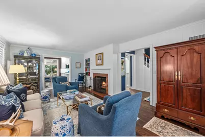5259 N Kent Ave, Whitefish Bay, WI 53217 - Photo 8