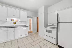 2000 E Kensington Blvd, Shorewood, WI 53211 - Photo 24