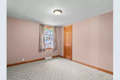 631  Elm St, Mishicot, WI 54228 - Photo 12