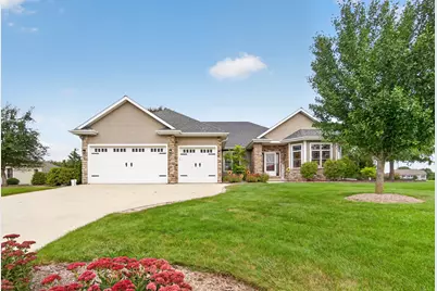 2118  John Ct, Trenton, WI 53090 - Photo 2