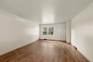 1125 Schoenhaar Dr, West Bend, WI 53090 - Photo 2