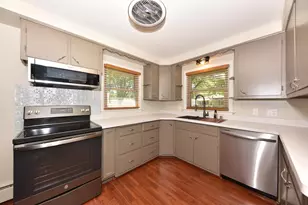 2417 S 15th St, Sheboygan, WI 53081 - Photo 4