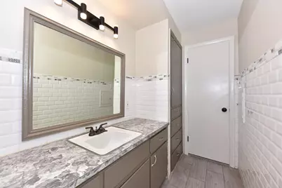 2417 S 15th St, Sheboygan, WI 53081 - Photo 14