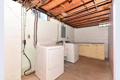 2417 S 15th St, Sheboygan, WI 53081 - Photo 26