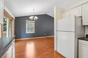 2416 Brentwood Dr, Waukesha, WI 53188 - Photo 28