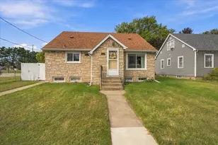 2544 S 16th St, La Crosse, WI 54601 - Photo 1