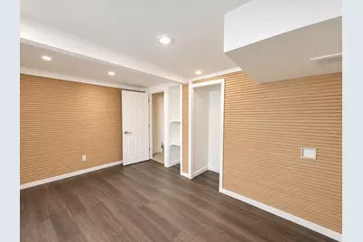 216 S 62nd St, Milwaukee, WI 53214 - Photo 12