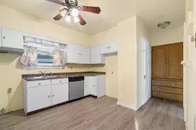 5827 N 40 St #5827A, Milwaukee, WI 53209 - Photo 4