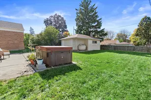 2717 S 51st St, Milwaukee, WI 53219 - Photo 30