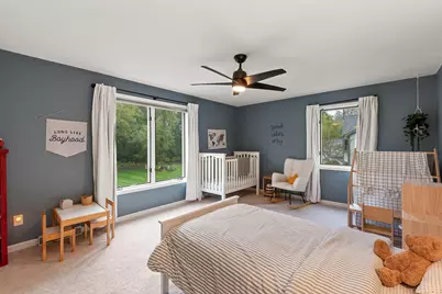 10946 N Sherwood Dr, Mequon, WI 53092 - Photo 24