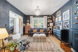432 E Smith St, Milwaukee, WI 53207 - Photo 2