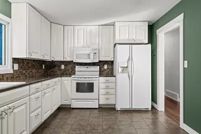615  11th Ave, Onalaska, WI 54650 - Photo 10