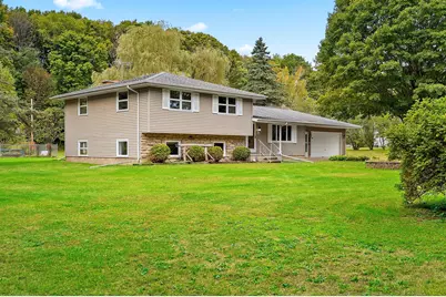 5224  Woodland Dr, Two Rivers, WI 54241 - Photo 4