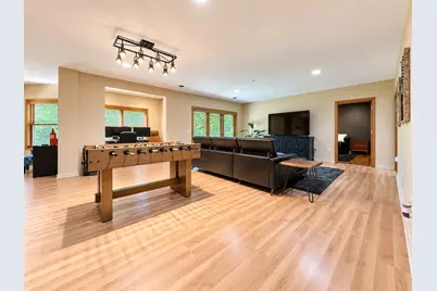 7561 W Tuckaway Pines Cir, Franklin, WI 53132 - Photo 38