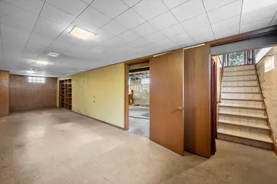 842 E Doty Pl, Milwaukee, WI 53207 - Photo 24