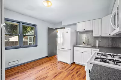 842 E Doty Pl, Milwaukee, WI 53207 - Photo 18