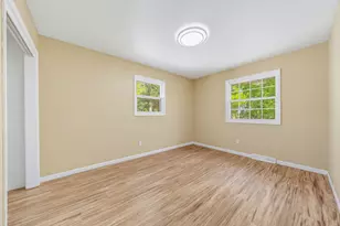7749 N 80th St, Milwaukee, WI 53223 - Photo 10