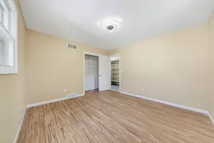 7749 N 80th St, Milwaukee, WI 53223 - Photo 8