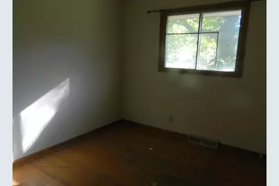 415  Catskill Rd, Brookfield, WI 53186 - Photo 14